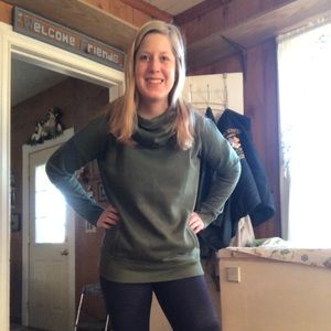 Meet your Posher, Nicole